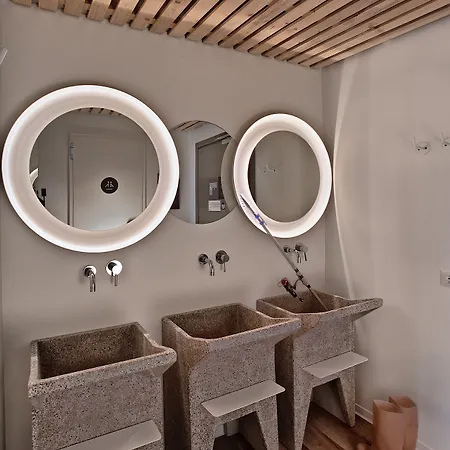 アンダ ベニス * メストレ