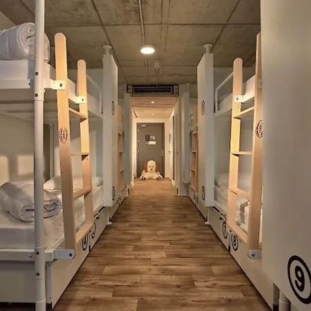 アンダ ベニス * メストレ