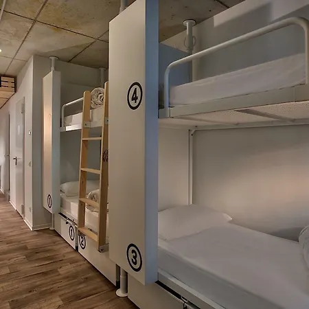 アンダ ベニス * メストレ