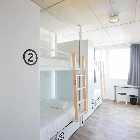 アンダ ベニス メストレ